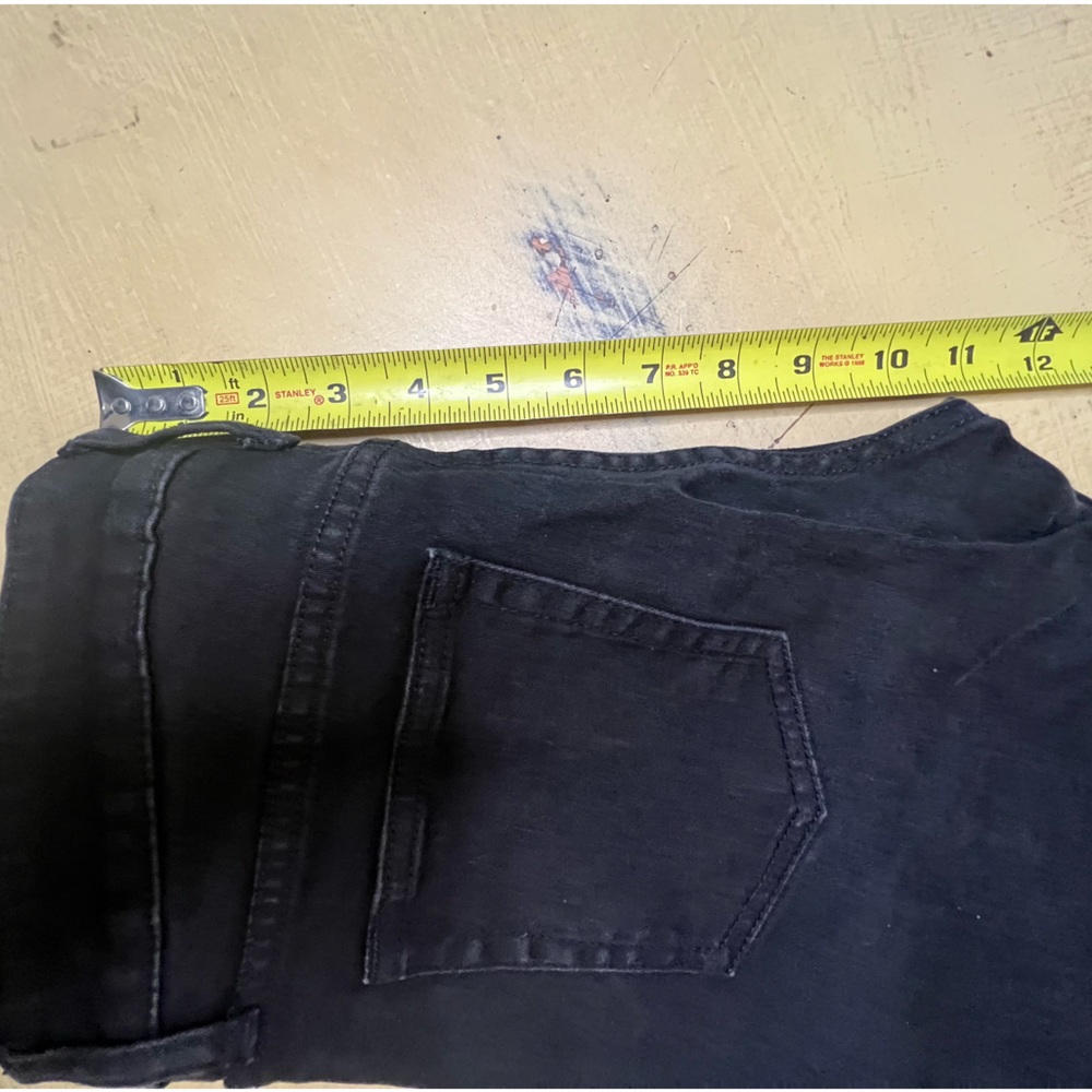Uniqlo Mid Rise Boot Cut Jeans - Picture 10 of 12